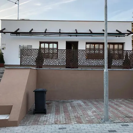 Varosi Idill Apartment Veszprem