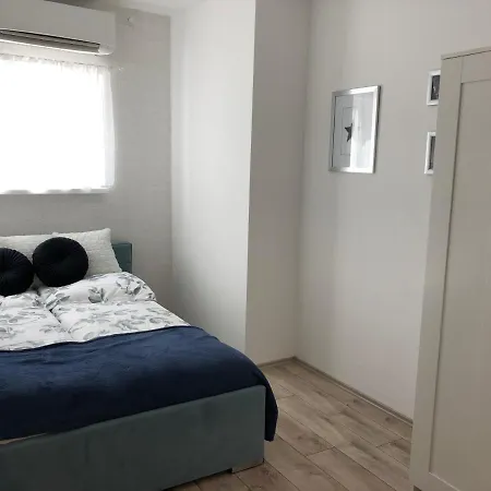 Apartment Varosi Idill
