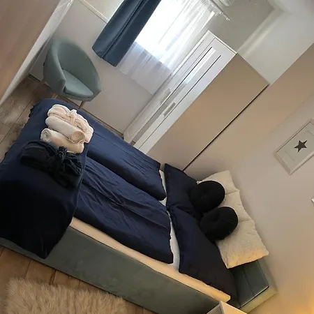 Varosi Idill * Veszprem