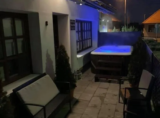 Varosi Idill * Veszprém