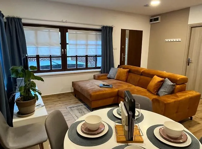 Apartament Varosi Idill *